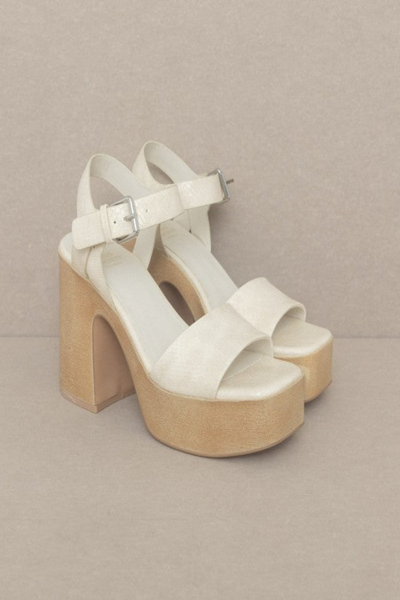 Oasis Society Sadie Chunky Platform Heel| Bella Lucca Boutique