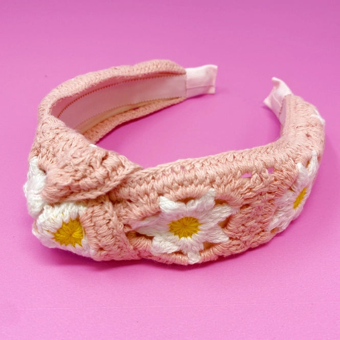 Pink Crochet Daisy Headband | Bella Lucca Boutique