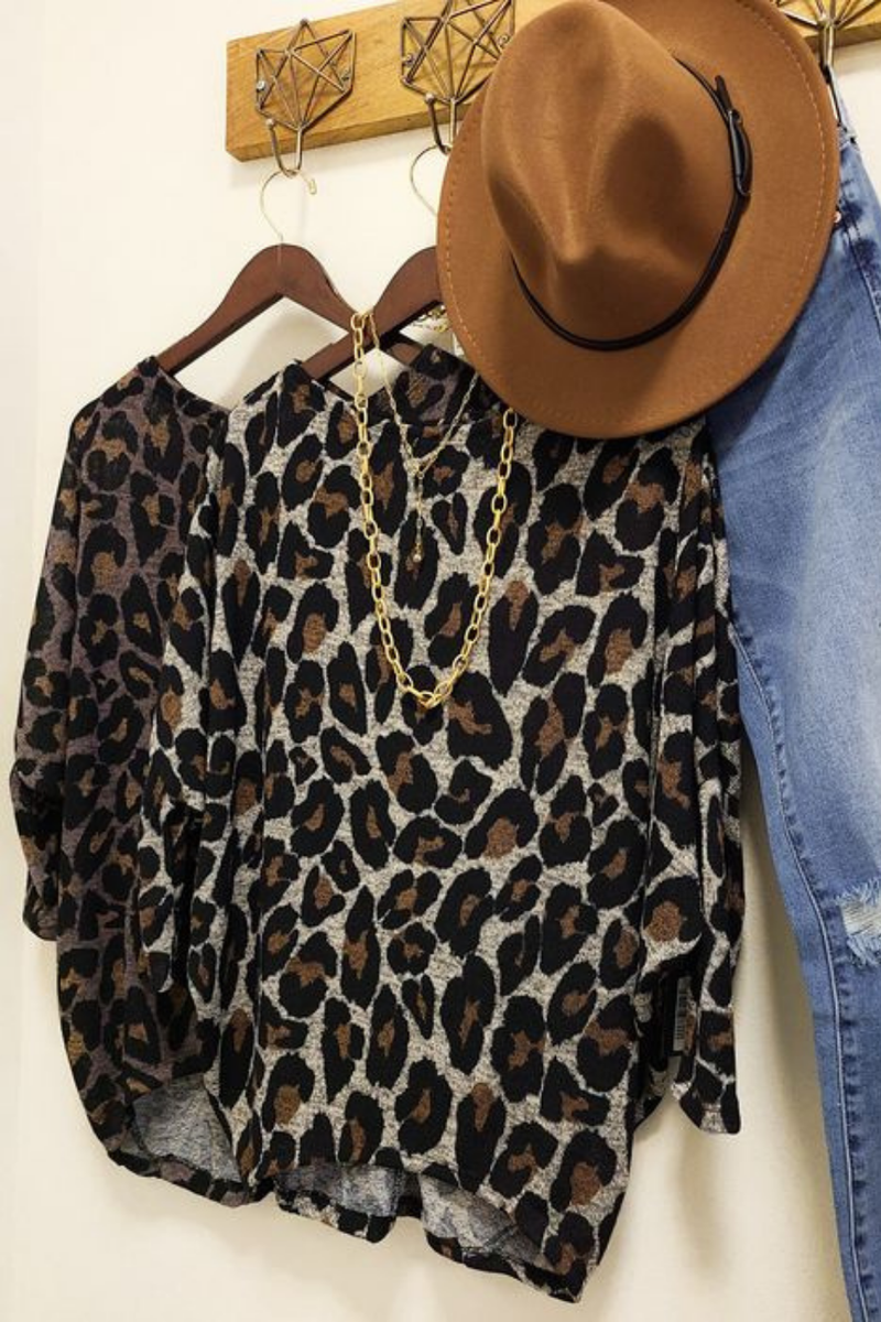 ANIMAL PRINT DOLMAN TOP | GREY