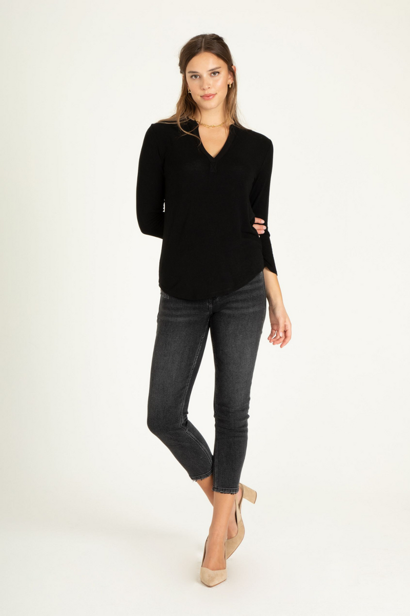 Black 3/4 Sleeve V-Neck Top | Bella Lucca Boutique