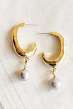 Virtue Jewelry Gold Ellipse Pearl  Earrings | Bella Lucca Boutique